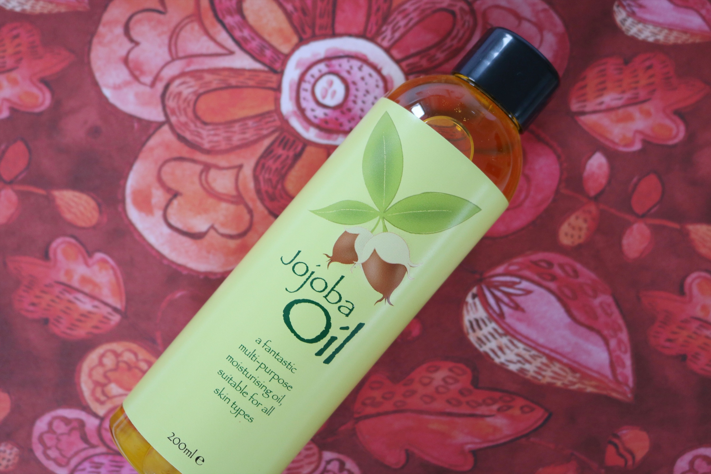 4 redenen waarom je Jojoba-olie vaak zou moeten gebruiken
