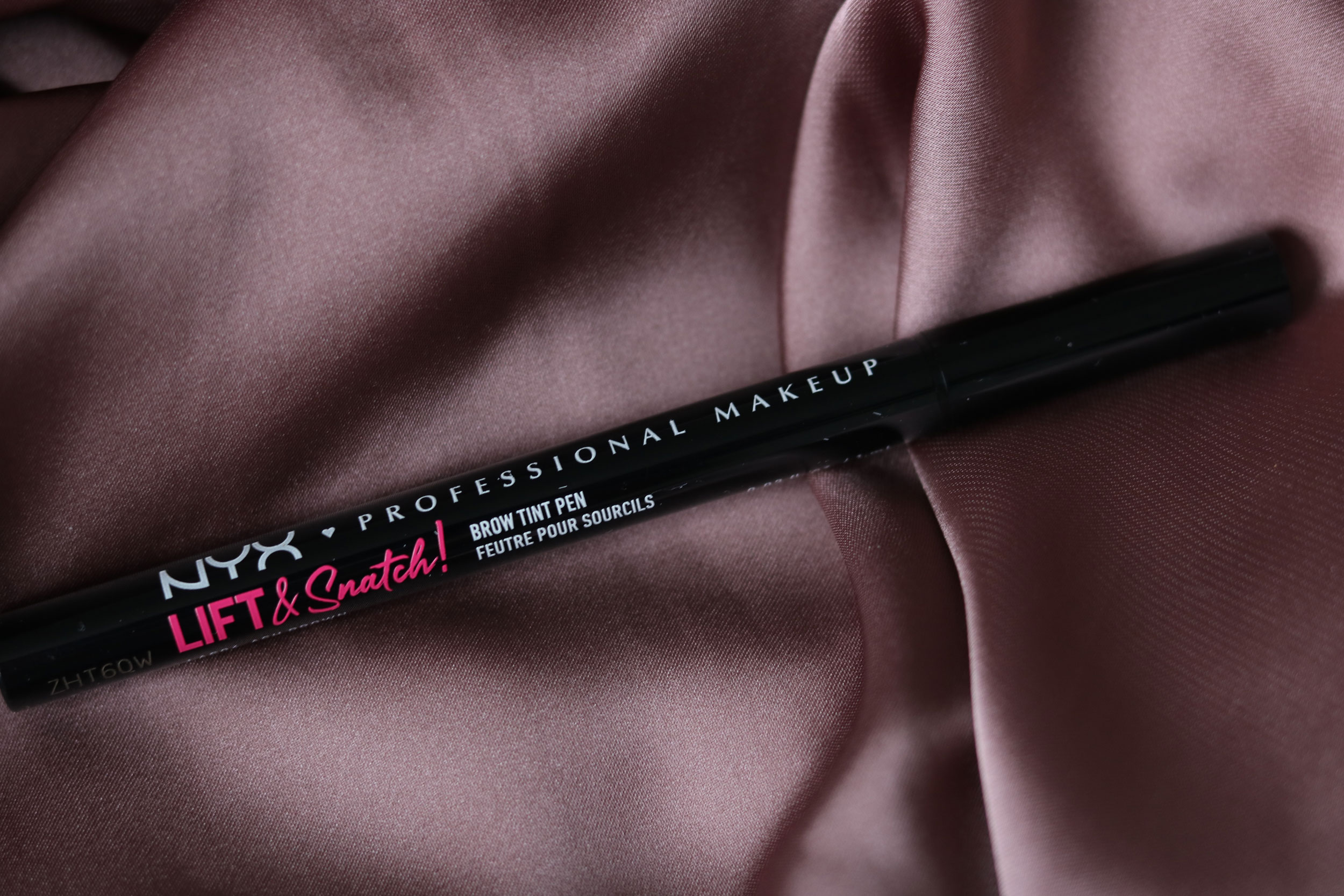 Review NYX Lift & Snatch! Brow Tint Pen